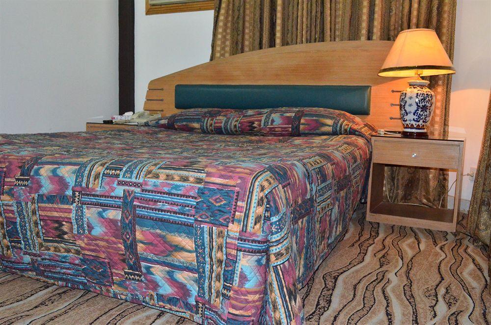 Hotel Amazon Lilly Residencia Dhaka Exterior foto