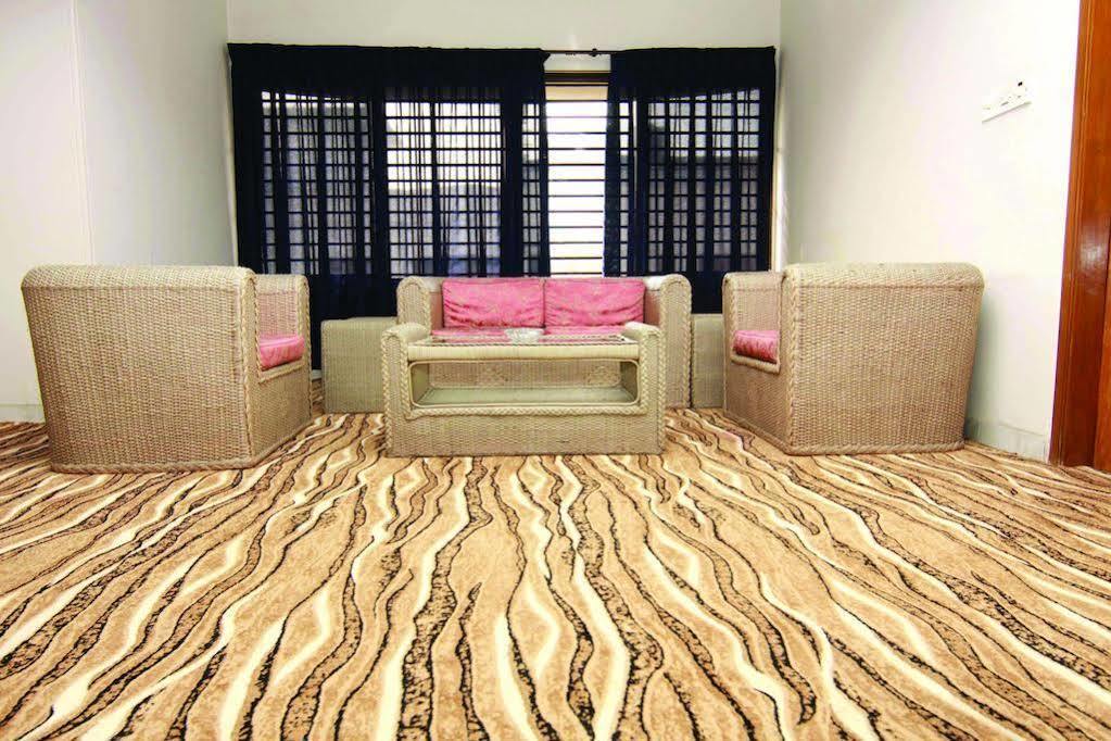 Hotel Amazon Lilly Residencia Dhaka Exterior foto