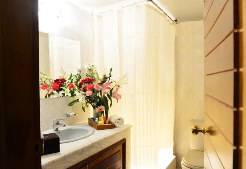 Hotel Amazon Lilly Residencia Dhaka Exterior foto
